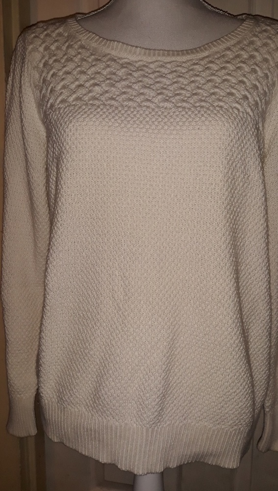 LOFT cable knit sweater in size L